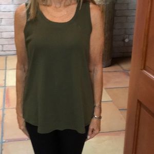 J Jill Pima back Pleat Tank